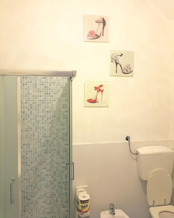 Dreaming Rome - Hostel Bagian luar foto